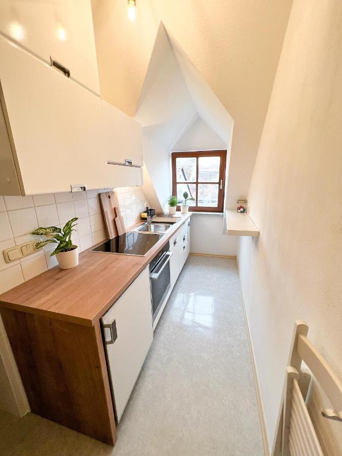 Nami - Robin - Helle Apartments Mitten In Der Stadt Memmingen Kültér fotó