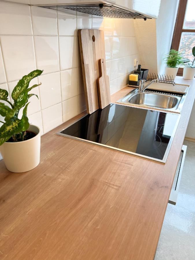 Nami - Robin - Helle Apartments Mitten In Der Stadt Memmingen Kültér fotó